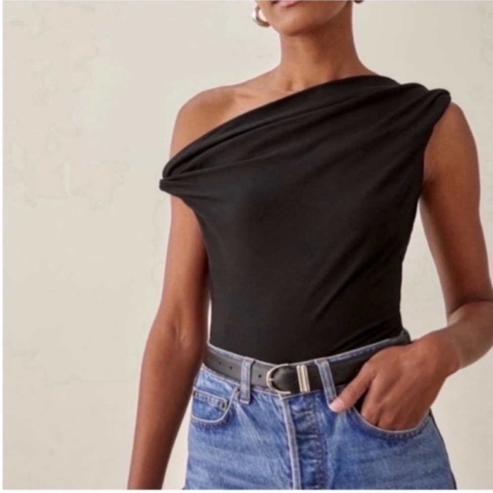 Reformation Cello Knit Top in Black - Picture 3 of 8